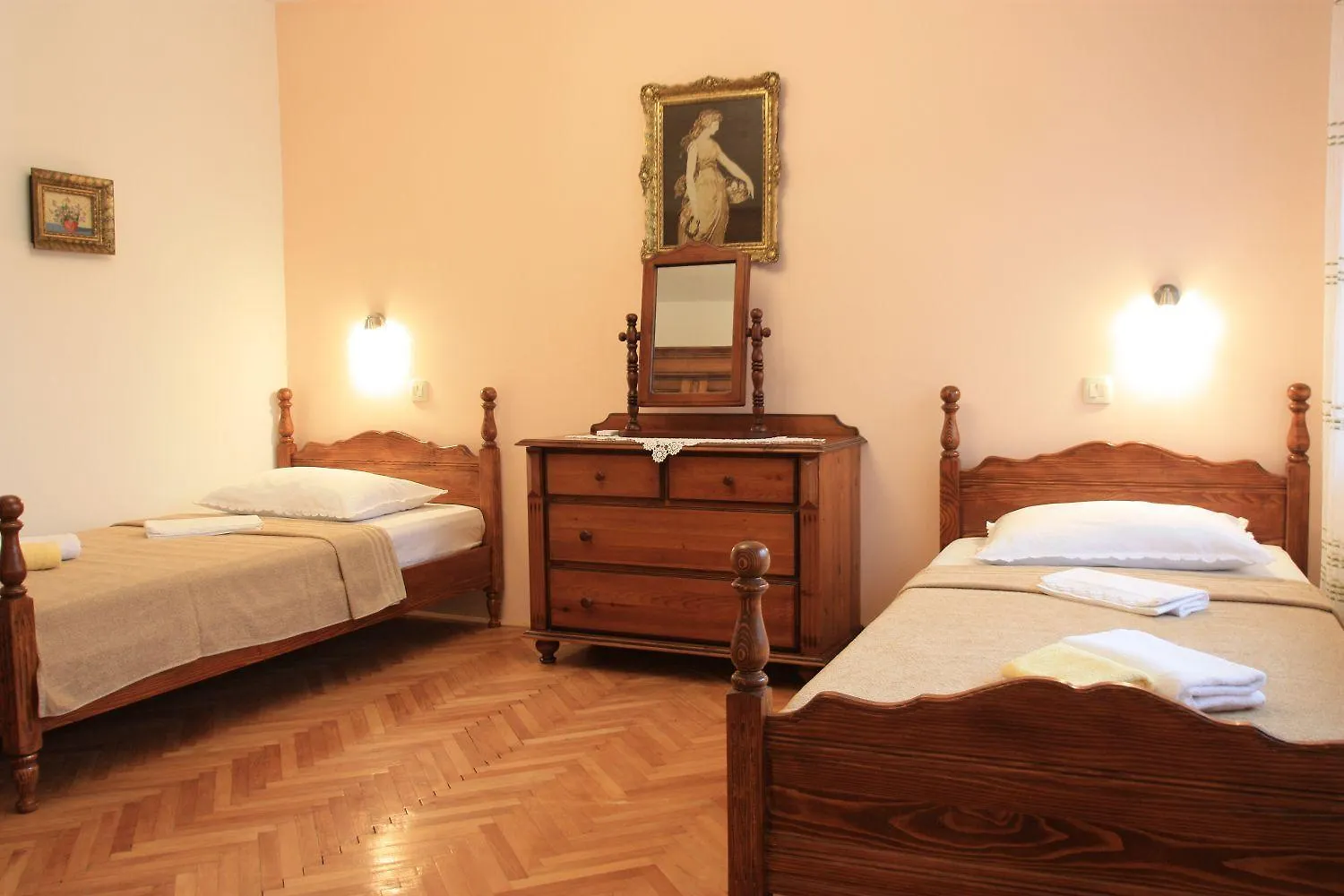 Mediterranes Steinhaus Mit Grosser Terrasse, Aussendusche, Privatpool, Babybett, Waschmaschine Grizane-Belgrad Holiday home